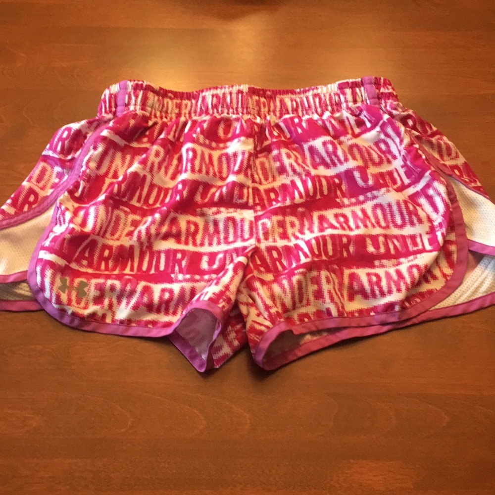 Women’s Under Armour Shorts XS